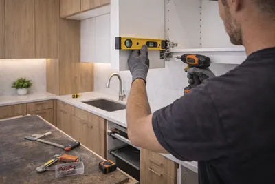 KUHINJE I PLAKARI PO MERI